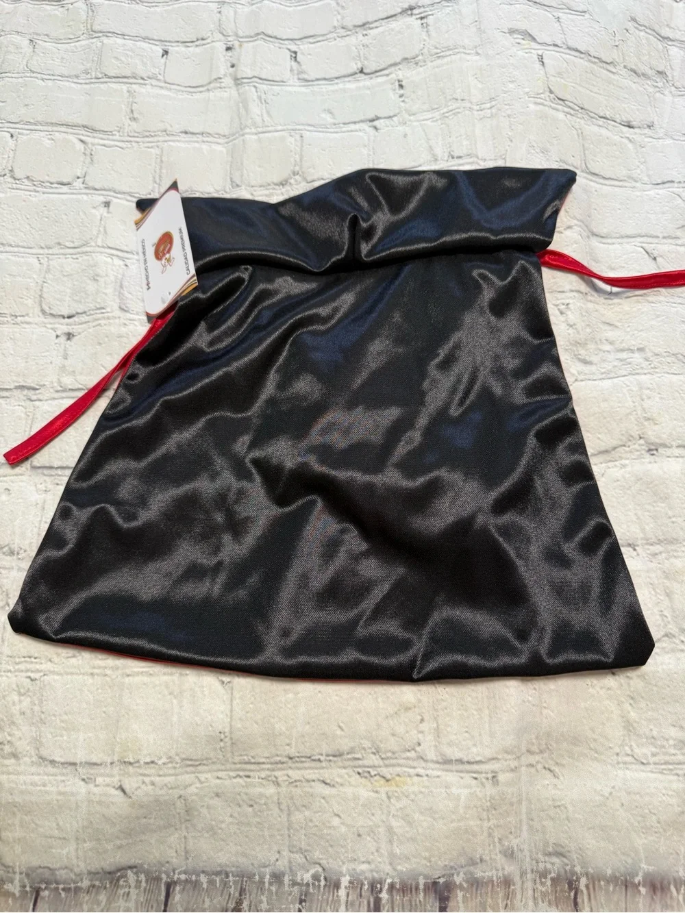 Pet Warrior Red Satin pet Costume Party Dress with White Collar and Bow